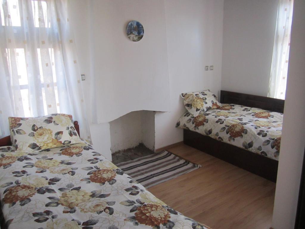 Guest House Popov Marchevo Bilik gambar